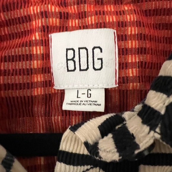 Urban outfitters BDG button up long sleeved mushroom shirt L EUC - Picture 6 of 9